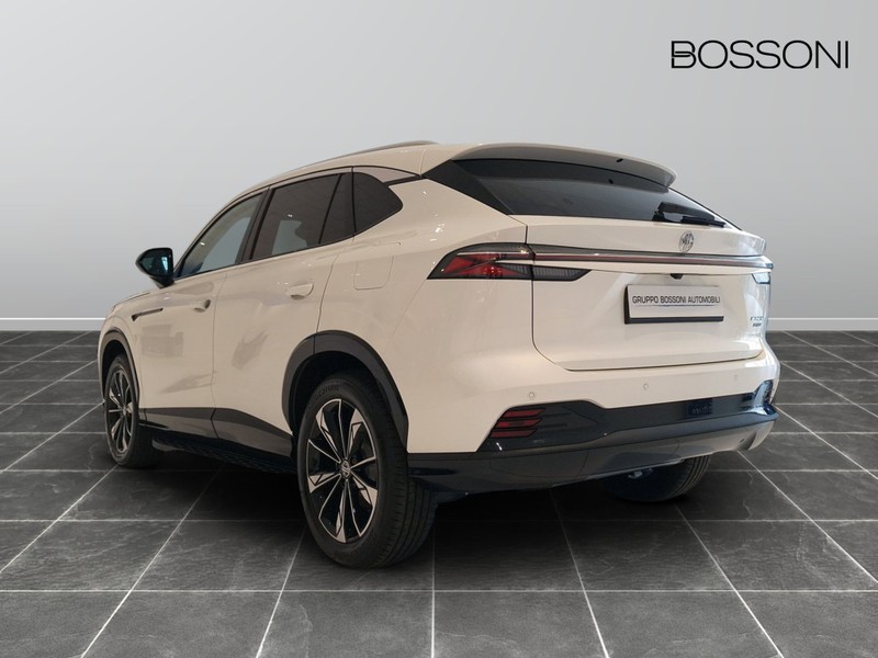 7 - Mg HS 1.5 phev luxury auto