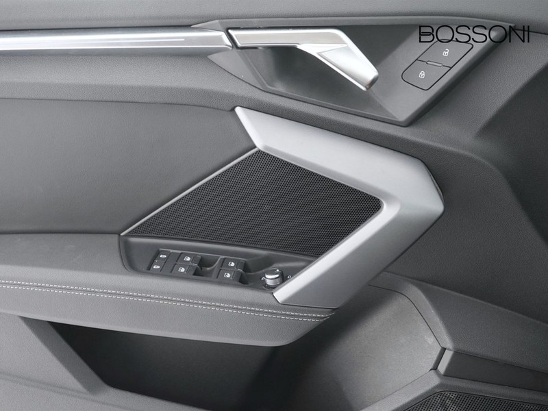 13 - Audi A3 sportback 2.0 tdi 150cv s line edition s tronic