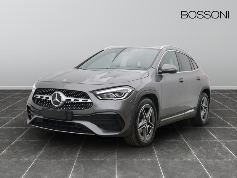 1 - Mercedes GLA 200 d premium 8g-dct