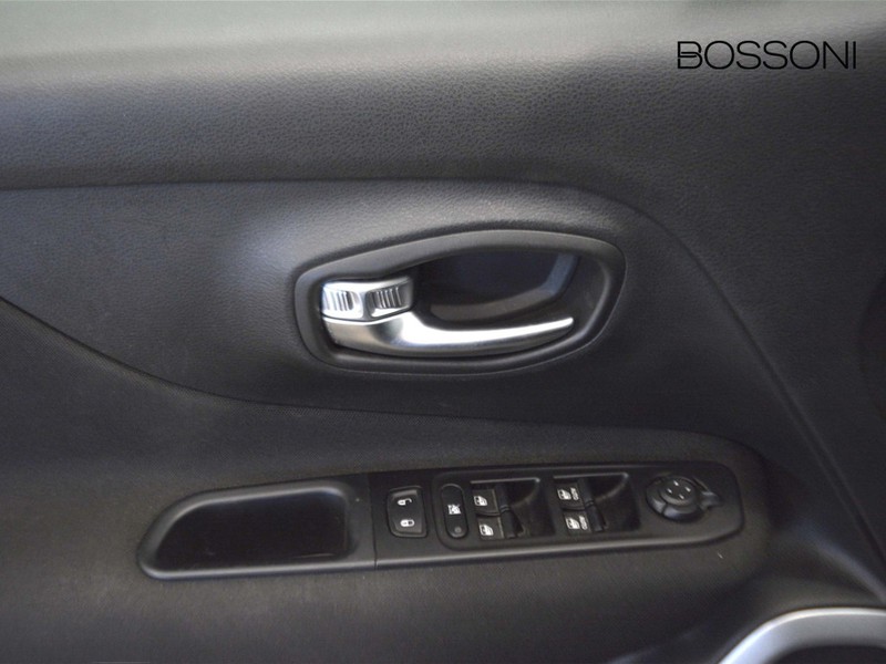 13 - Jeep Renegade 1.0 t3 longitude 2wd