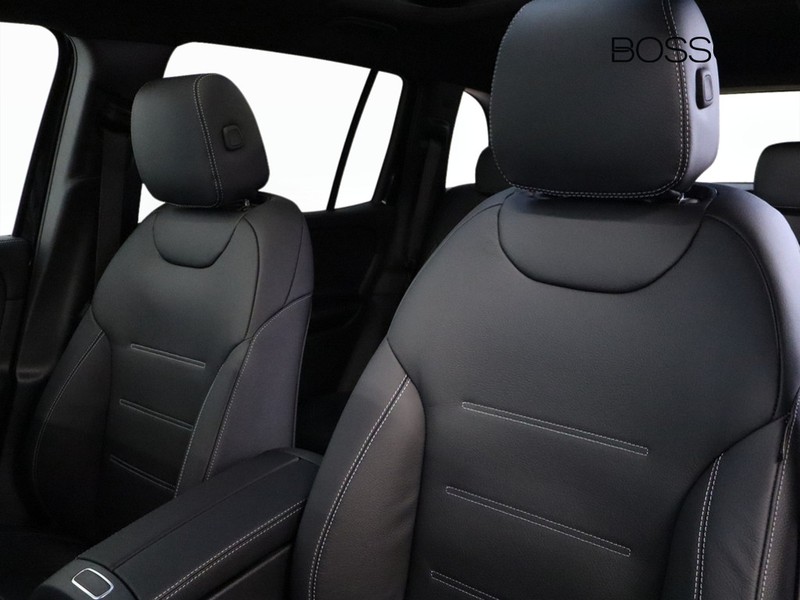 7 - Mercedes GLB 180 amg line premium 7g-dct