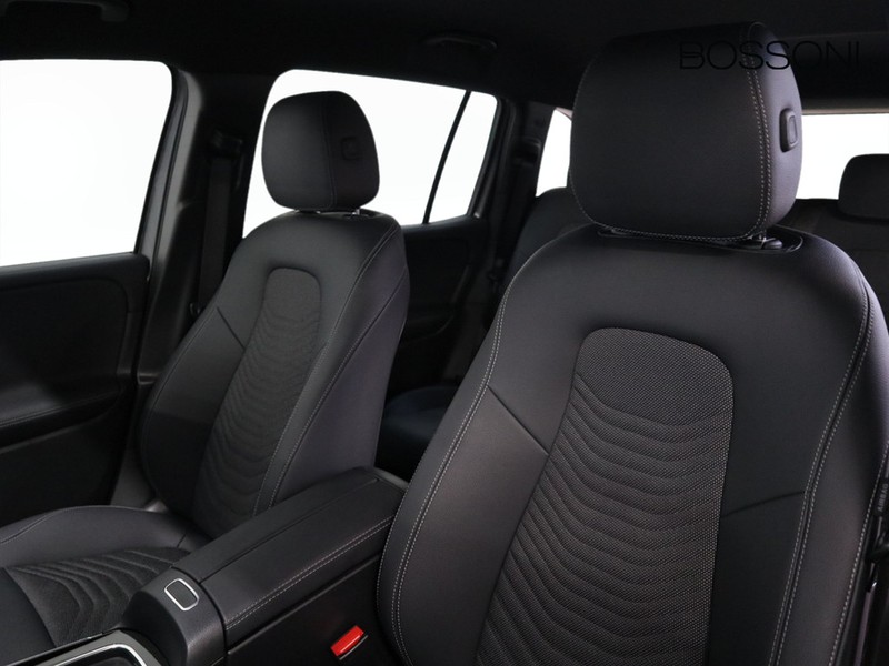 7 - Mercedes EQB 250+ progressive