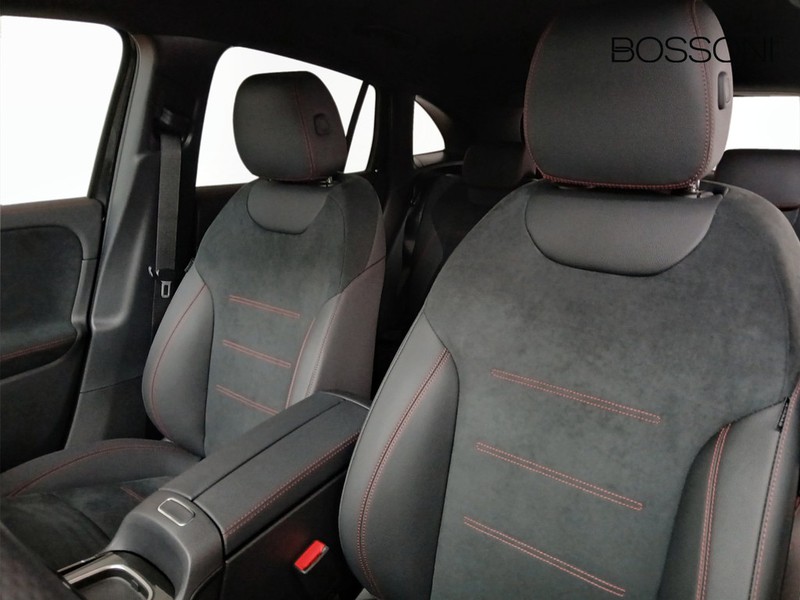 7 - Mercedes GLA 180 d amg line advanced plus 8g-dct