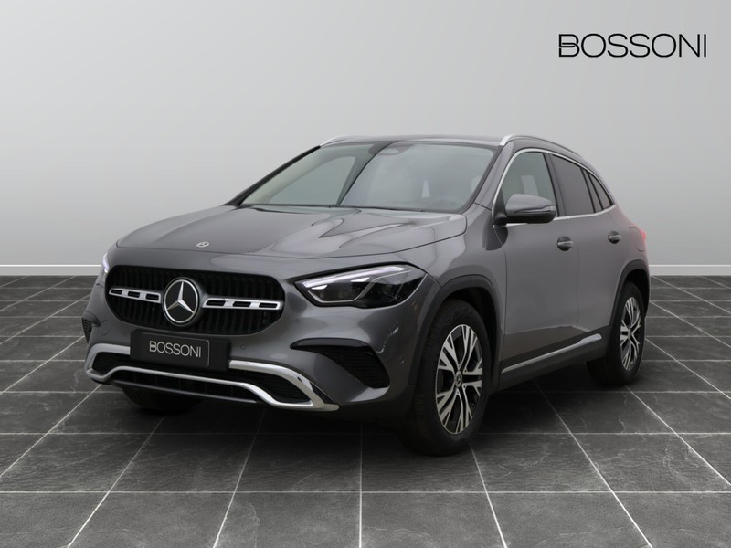 1 - Mercedes GLA 180 progressive advanced 7g-dct