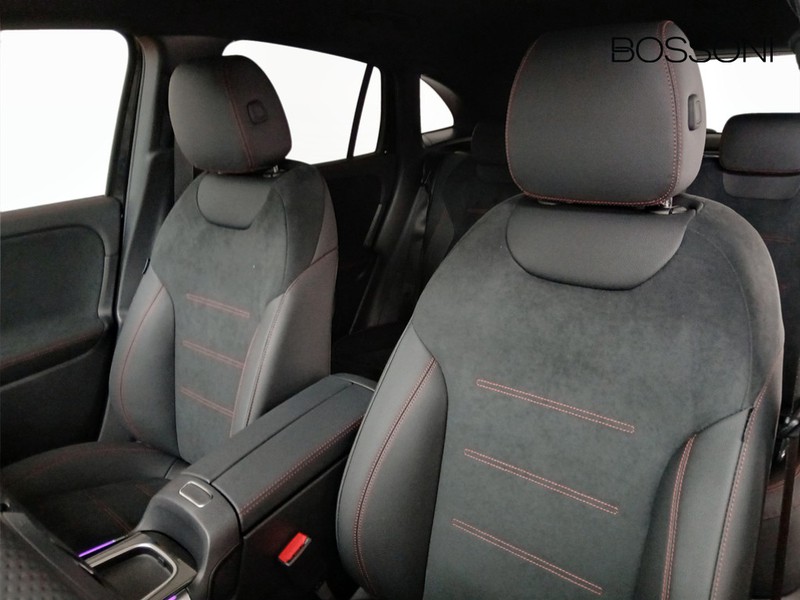 7 - Mercedes GLA 180 d amg line advanced plus 8g-dct