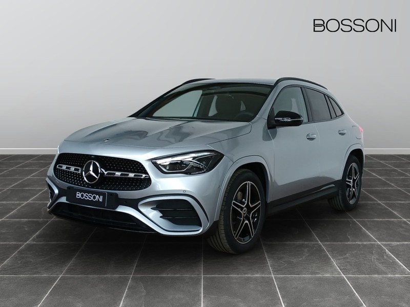 1 - Mercedes GLA 200 d amg line extra 8g-dct