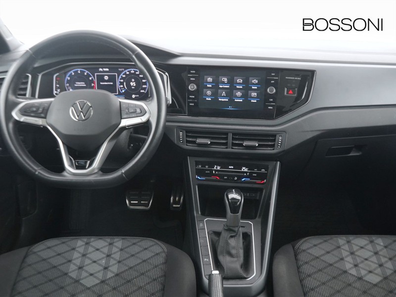 7 - Volkswagen Taigo 1.5 tsi act 150cv r-line dsg