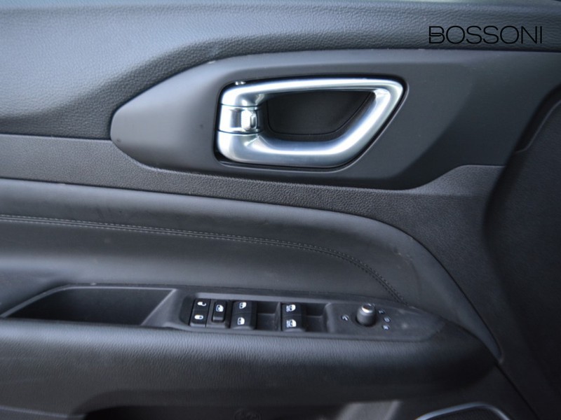 13 - Jeep Compass 1.6 multijet ii 130cv s 2wd