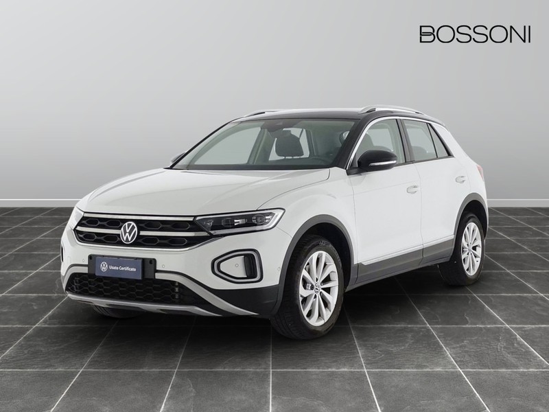 1 - Volkswagen T-Roc 1.5 tsi act style dsg