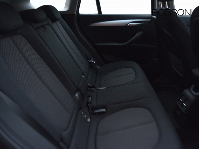 7 - BMW X1 25e xdrive business advantage steptronic