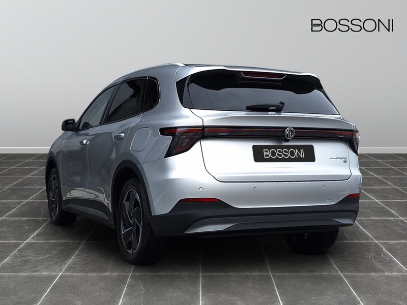 7 - Mg MGS5 EV ev luxury 64