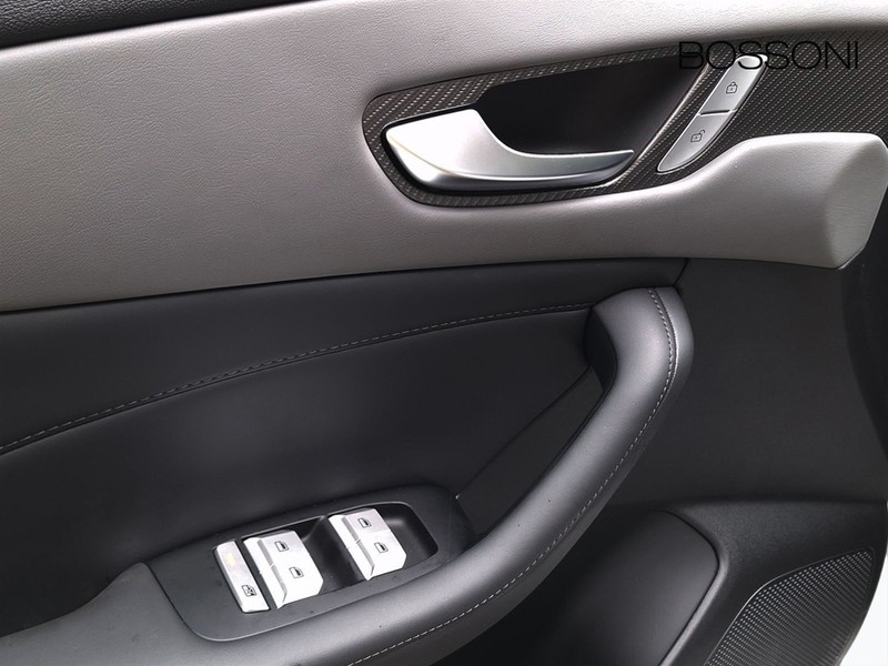 19 - Mg MGS5 EV ev luxury 64