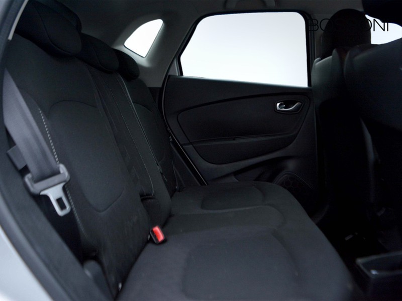 7 - Renault Captur 1.5 dci 90cv sport edition my19