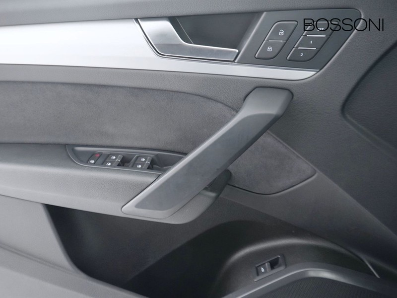 13 - Audi Q5 35 2.0 tdi mhev 12v business advanced s tronic