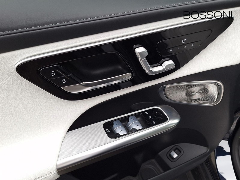 19 - Mercedes GLC coupe 300 d amg line premium 4matic 9g-tronic