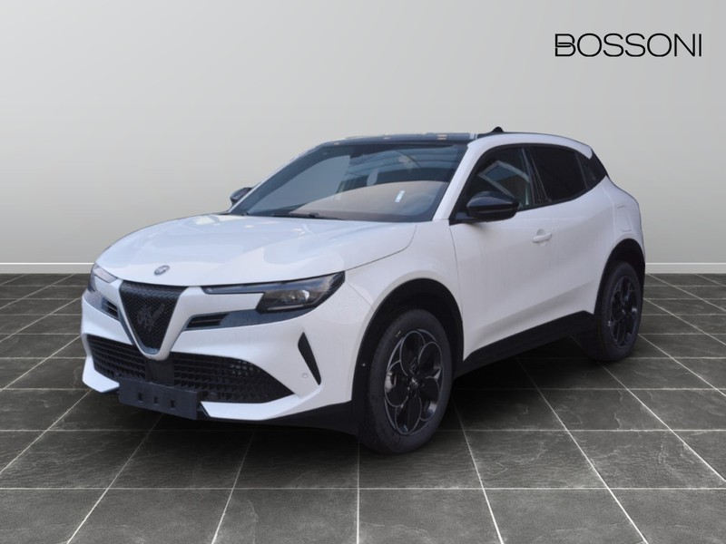 1 - Alfa Romeo Junior 1.2 hybrid 145cv ibrida q4 edct6