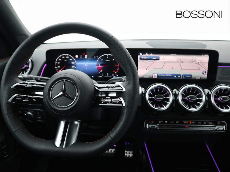 13 - Mercedes GLB 200 d amg line premium 4matic 8g-dct