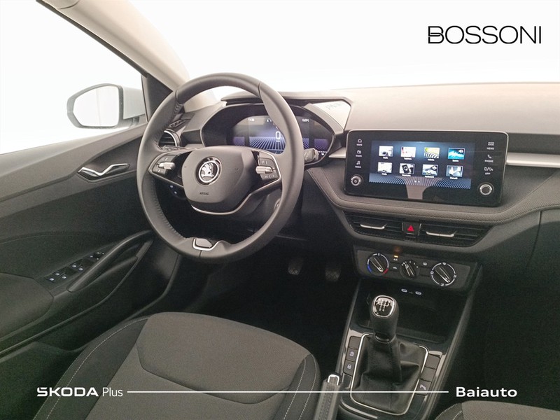 7 - Skoda Fabia 1.0 mpi 80cv selection