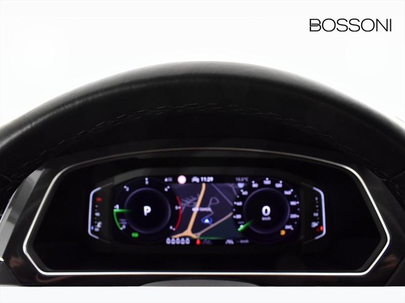 19 - Volkswagen Tiguan allspace 2.0 tdi scr 150cv life dsg 7p.ti