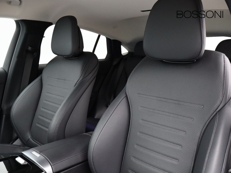 7 - Mercedes GLC coupe 220 d amg line advanced 4matic 9g-tronic