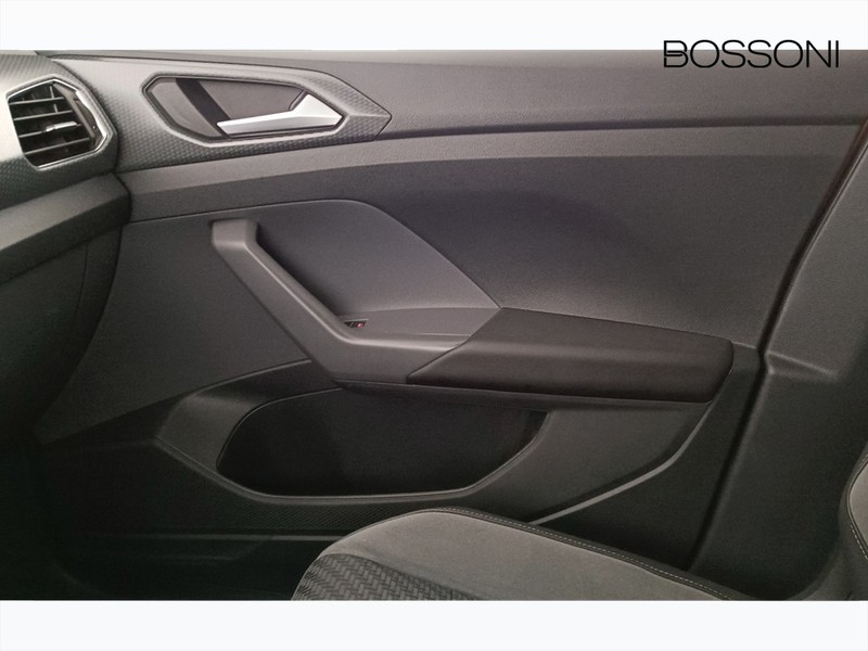 31 - Volkswagen T-Cross 1.0 tsi 110cv advanced dsg