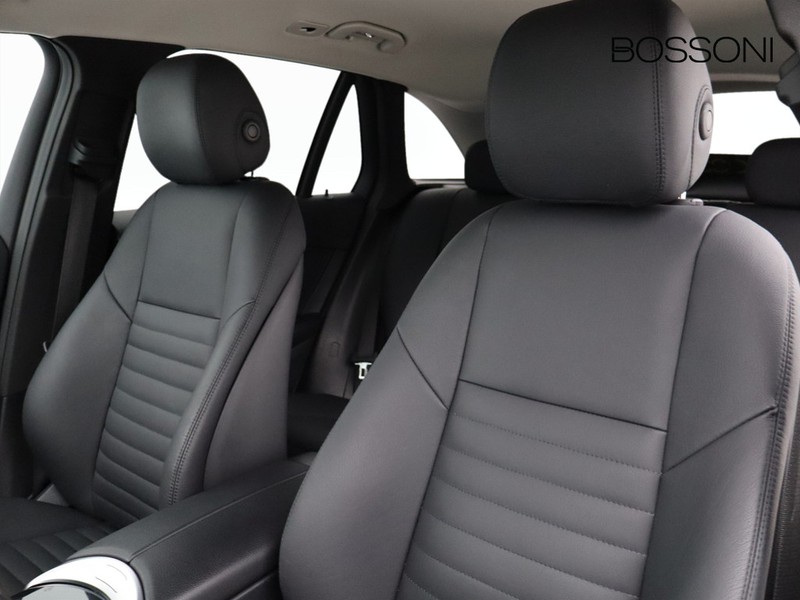 7 - Mercedes GLC suv 200 mild hybrid (eq-boost) sport 4matic 9g-tronic plus