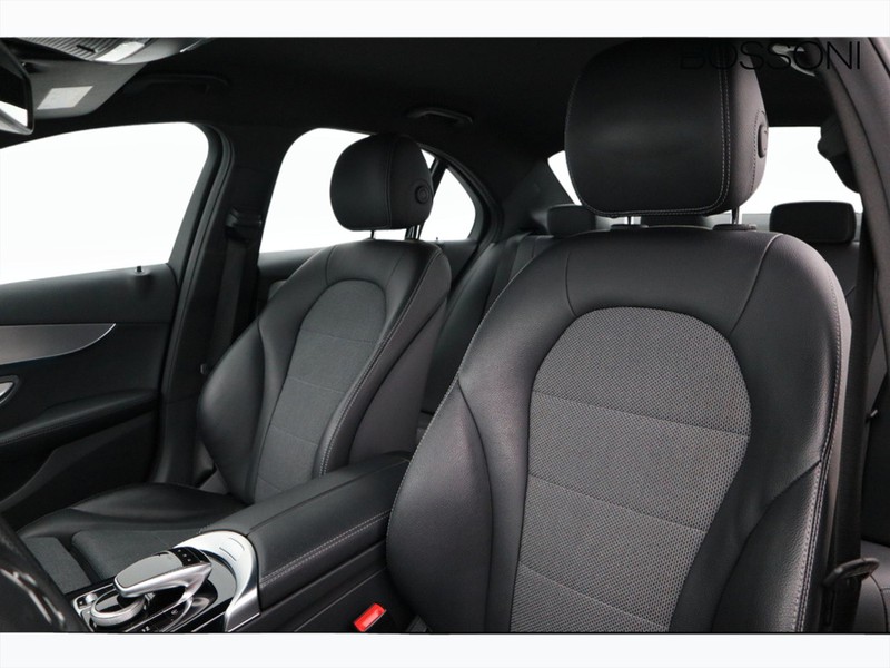 7 - Mercedes Classe C berlina 200 sport 7g-tronic plus