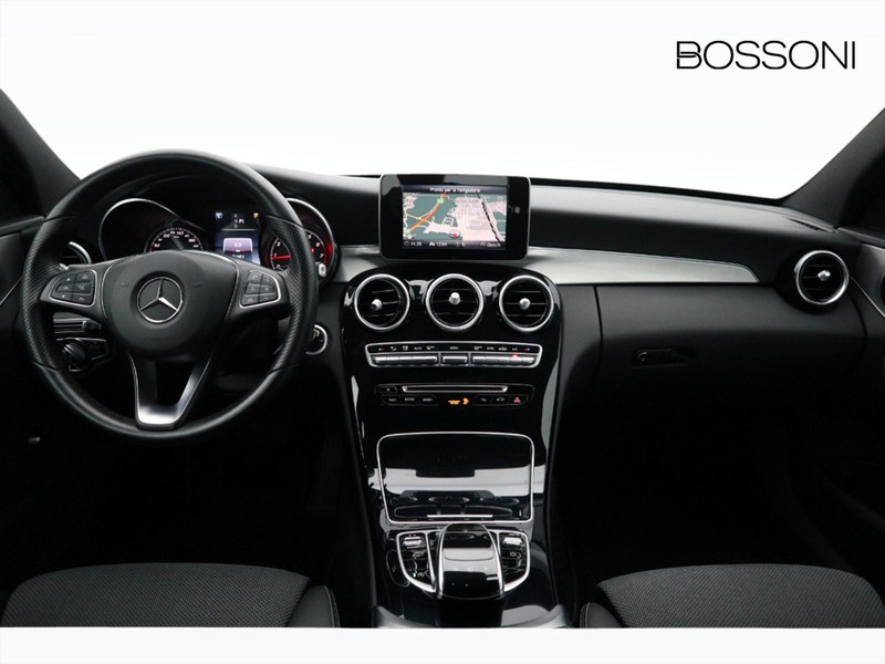 13 - Mercedes Classe C berlina 200 sport 7g-tronic plus
