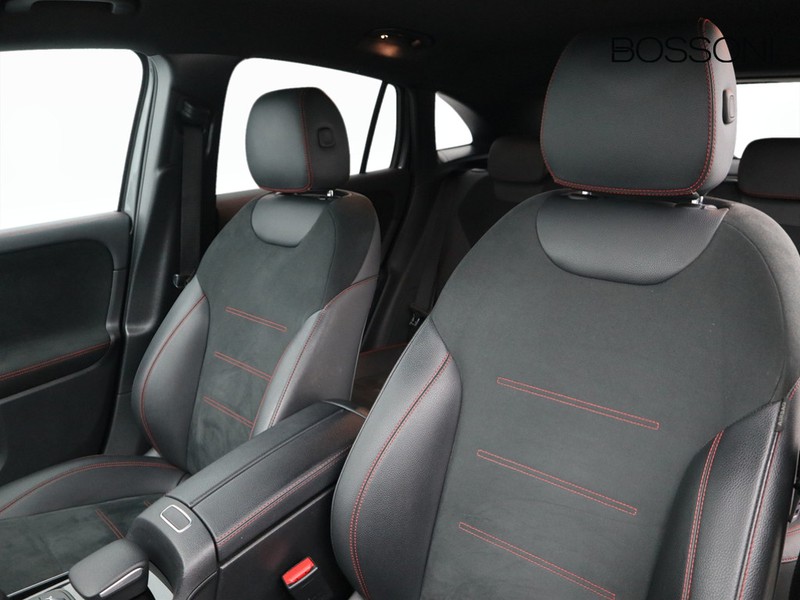 7 - Mercedes GLA 200 d premium 8g-dct