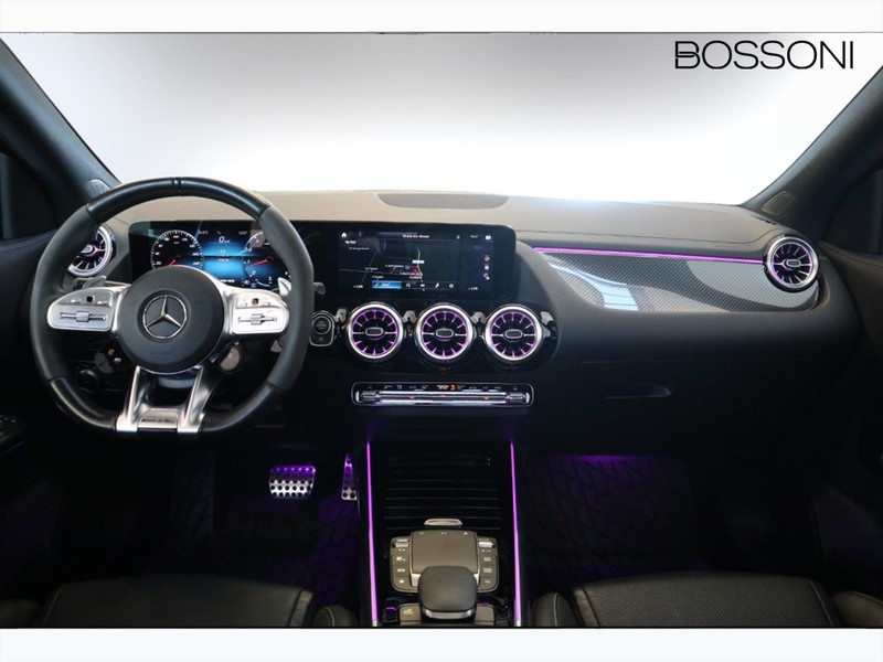 13 - AMG GLA amg 35 4matic speedshift dct amg 8g