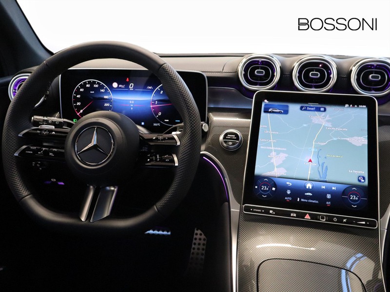 13 - Mercedes GLC suv 220 d amg line premium 4matic 9g-tronic