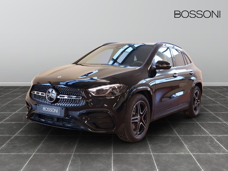 1 - Mercedes GLA 180 amg line premium 7g-dct