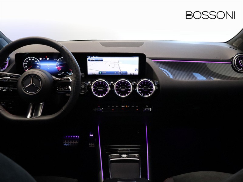 13 - Mercedes GLA 180 amg line advanced plus 7g-dct