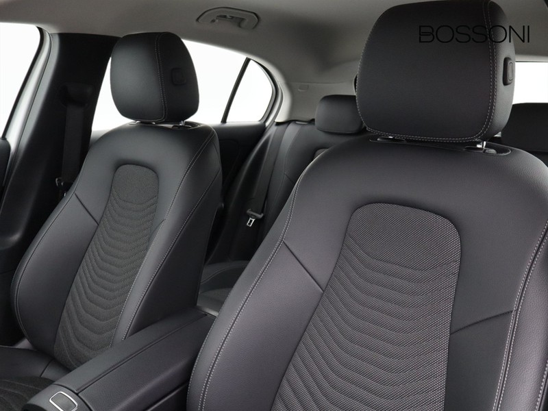 7 - Mercedes Classe A 180 d advanced speedshift dct amg 8g