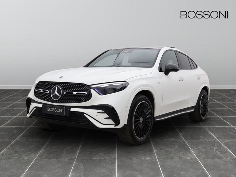 1 - Mercedes GLC coupe 300 de plug in hybrid amg line premium plus 4matic 9g-tronic