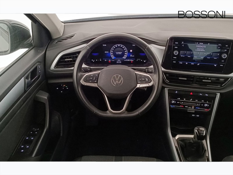 7 - Volkswagen T-Roc 2.0 tdi scr 115cv life