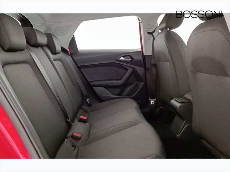 31 - Audi A1 sportback 25 1.0 tfsi admired