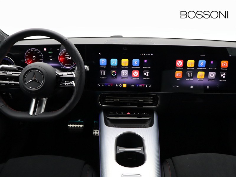 13 - Mercedes CLA 200 advanced plus 4matic auto