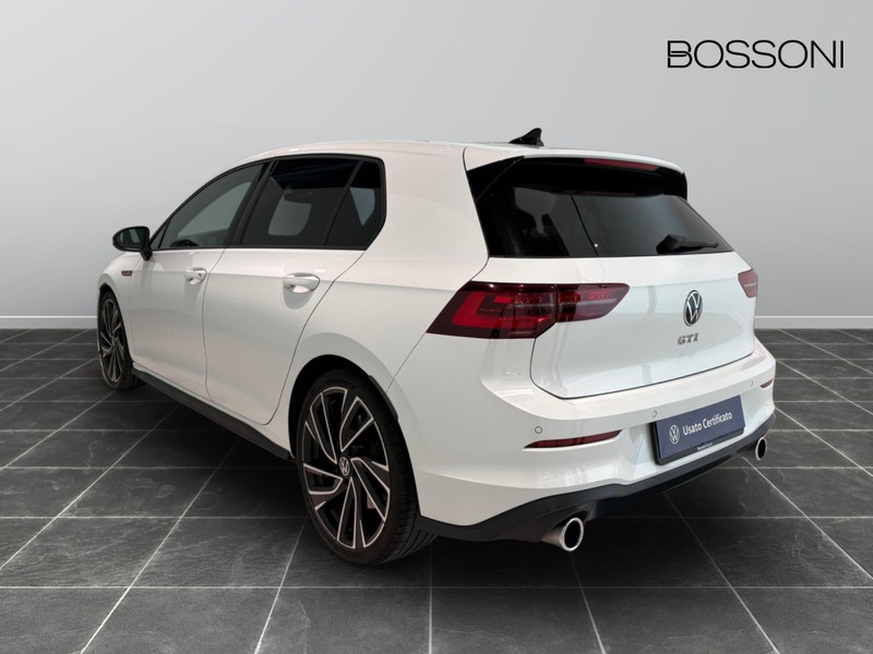 7 - Volkswagen Golf 2.0 tsi 245cv gti dsg