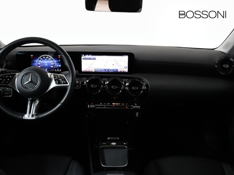 13 - Mercedes Classe A 180 d advanced speedshift dct amg 8g