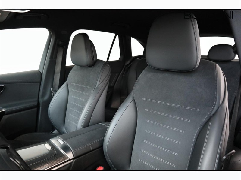 7 - Mercedes GLC suv 220 d amg premium 4matic 9g-tronic