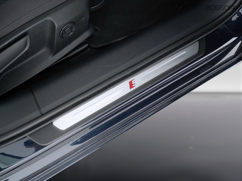 19 - Audi A6 avant 40 2.0 tdi mhev 12v s line edition quattro ultra s tronic