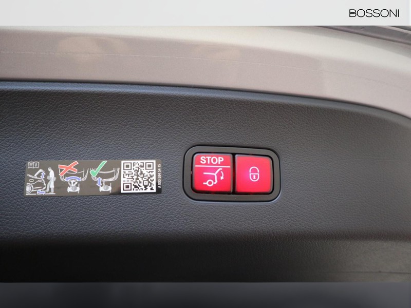 19 - Mercedes GLC coupe 220 d amg line premium 4matic 9g-tronic