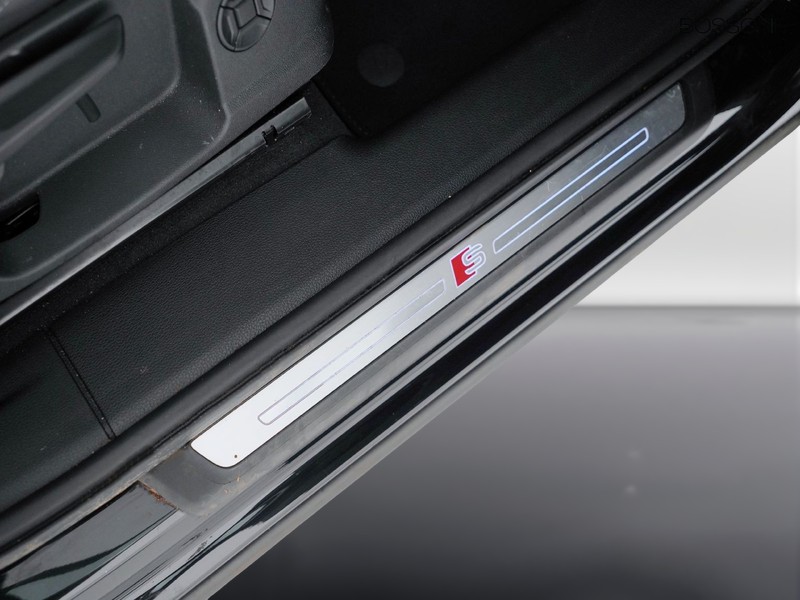 19 - Audi Q3 sportback 40 2.0 tdi 193cv s line edition quattro s tronic