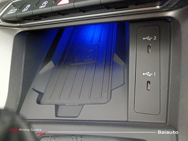 13 - Audi Q3 sportback 35 1.5 tfsi evo2 s line edition s tronic