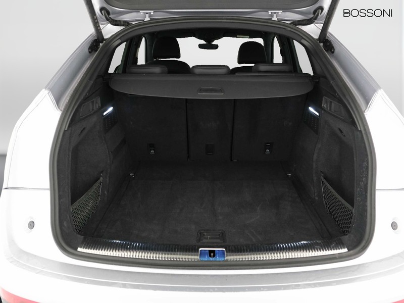 37 - Audi Q5 sportback 40 2.0 tdi mhev 12v s line quattro s tronic