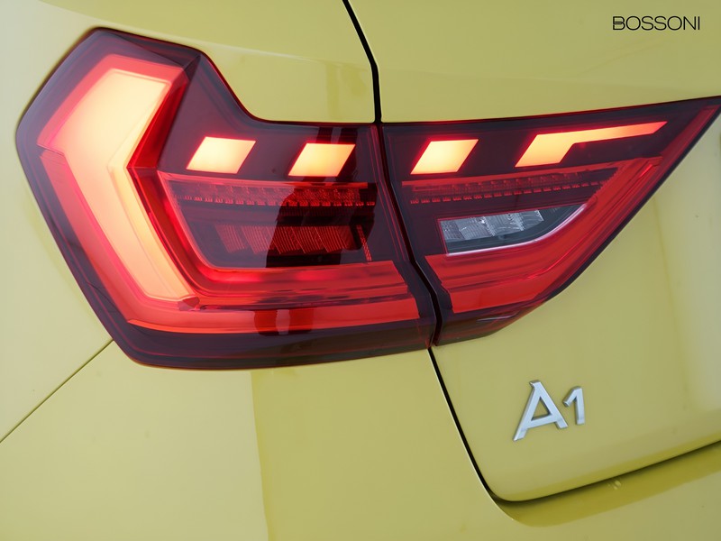 7 - Audi A1 sportback 25 1.0 tfsi admired my20