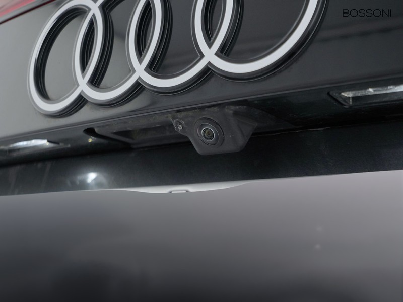 37 - Audi Q8 3.0 v6 tdi mhev 286cv s line edition quattro