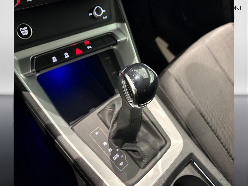 7 - Audi Q3 35 2.0 tdi business advanced s tronic