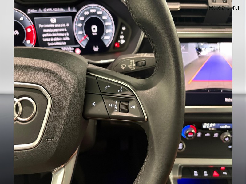 13 - Audi Q3 35 2.0 tdi business advanced s tronic